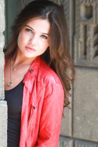 Danielle-Campbell-53